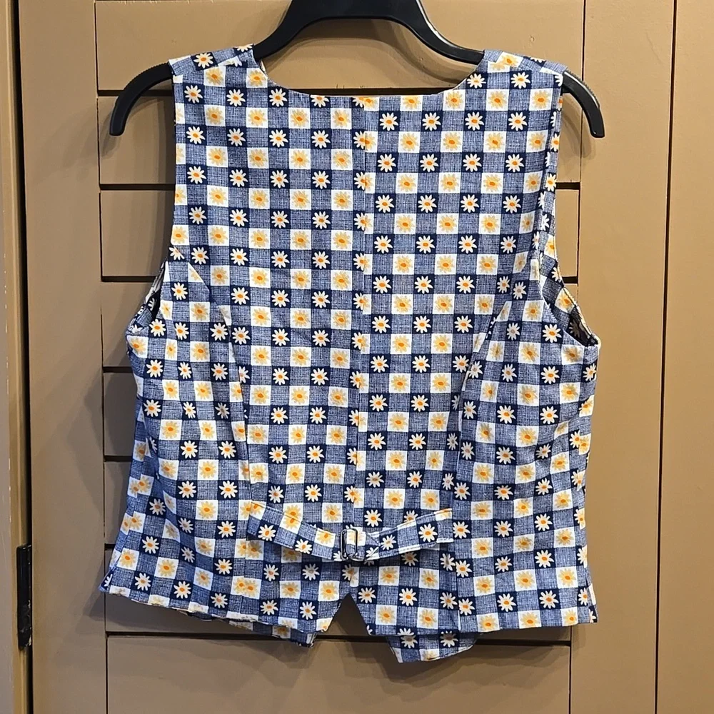 Lisa Says Gah Riley Structured Vest Size Medium - Picture 8 of 8